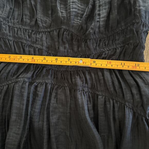 AQUA Crinkle Smocked Maxi Dress Women's XS Black Square Neck Side Zip Closure - Picture 3 of 6